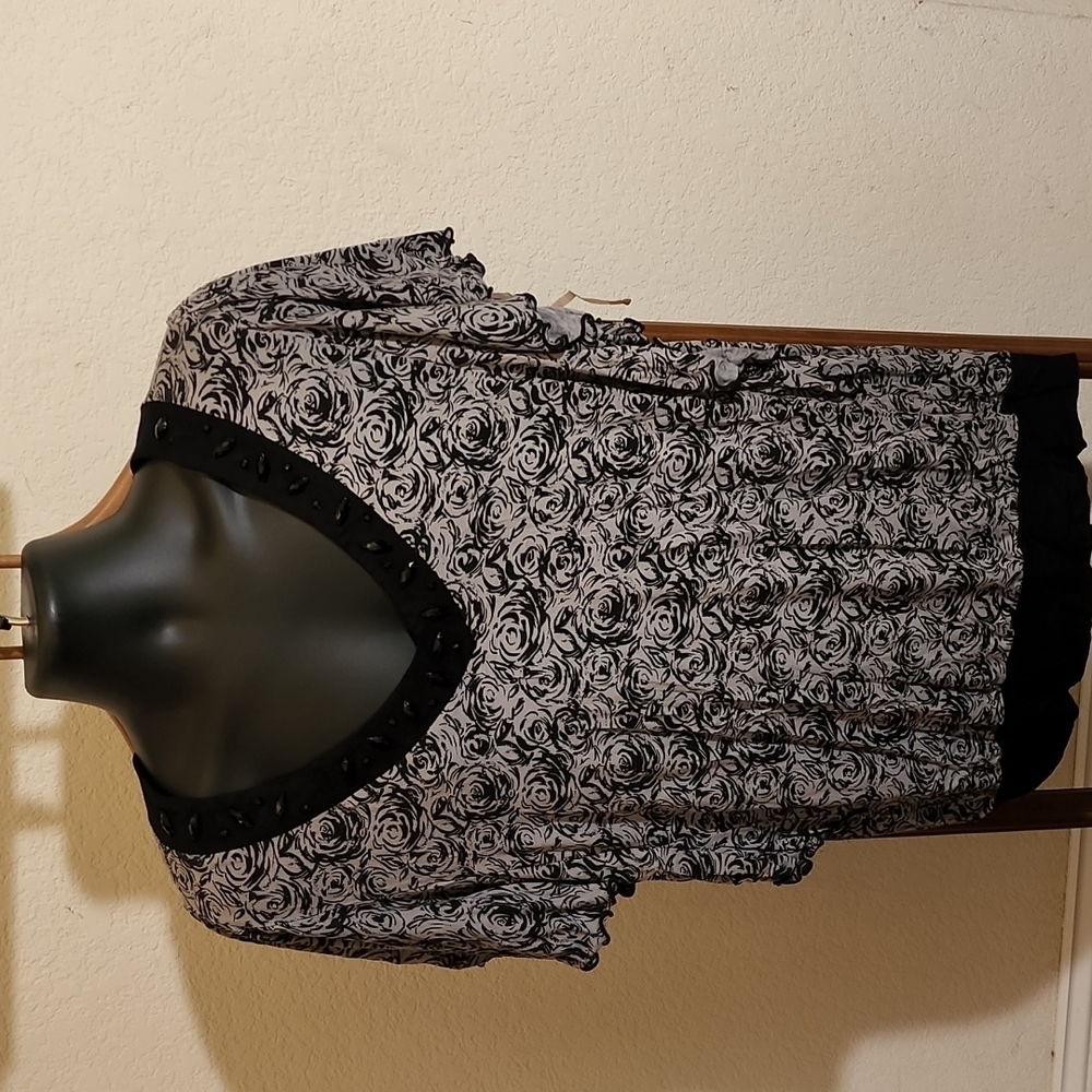Fashion Bug Floral Print Dressy Shirt With Black Beeded Neck Line